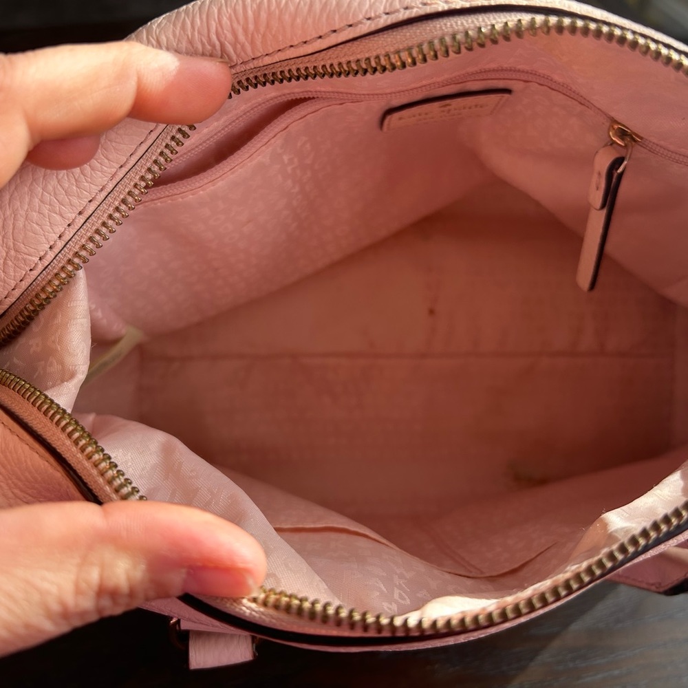 Handbag - Picture 2 of 2